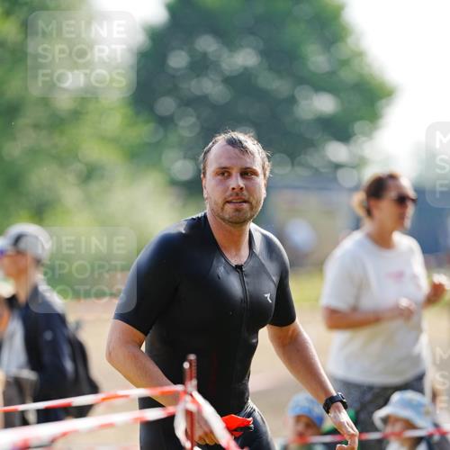 21.06.2026 - 29. Vierlanden-Triathlon LAZAROV Photography http://msf.ph/oto/9860672 21.06.2026 08:42:55 Schwimmen 27, 193, 210 meine-sportfotos.de