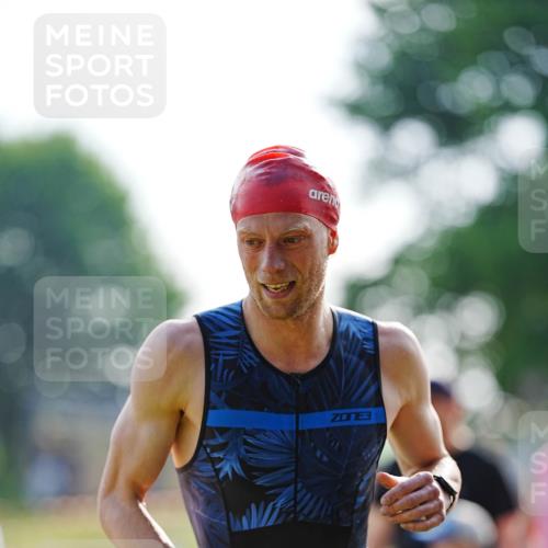 21.06.2026 - 29. Vierlanden-Triathlon LAZAROV Photography http://msf.ph/oto/9860695 21.06.2026 08:43:27 Schwimmen 56 meine-sportfotos.de