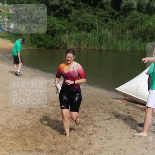21.06.2026 - 29. Vierlanden-Triathlon Andreas Tolksdorf http://msf.ph/oto/9860744 21.06.2026 09:11:24 Schwimmen 223 meine-sportfotos.de