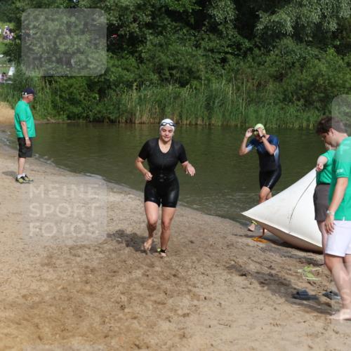 21.06.2026 - 29. Vierlanden-Triathlon Andreas Tolksdorf http://msf.ph/oto/9860750 21.06.2026 09:11:38 Schwimmen 91, 255, 264 meine-sportfotos.de