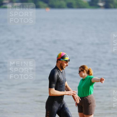 21.06.2026 - 29. Vierlanden-Triathlon LAZAROV Photography http://msf.ph/oto/9860797 21.06.2026 08:44:09 Schwimmen 4, 29, 112, 1355 meine-sportfotos.de