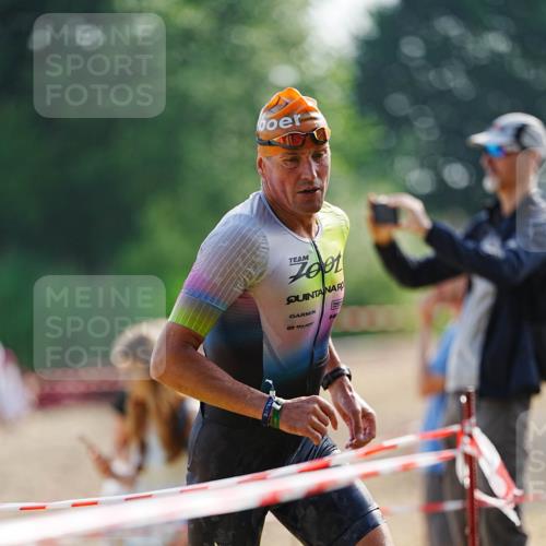 21.06.2026 - 29. Vierlanden-Triathlon LAZAROV Photography http://msf.ph/oto/9860863 21.06.2026 08:44:29 Schwimmen 34, 142, 196, 202 meine-sportfotos.de