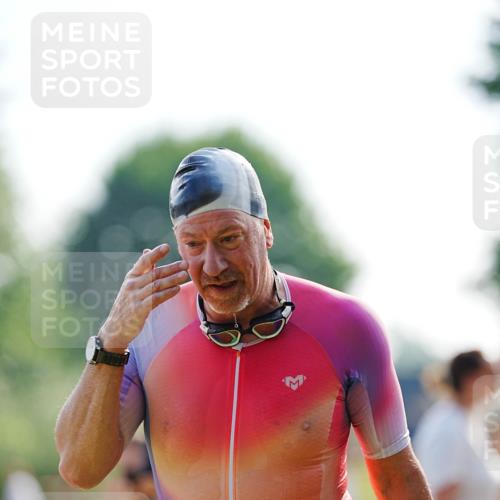 21.06.2026 - 29. Vierlanden-Triathlon LAZAROV Photography http://msf.ph/oto/9860896 21.06.2026 08:44:37 Schwimmen 39, 142, 196, 202 meine-sportfotos.de