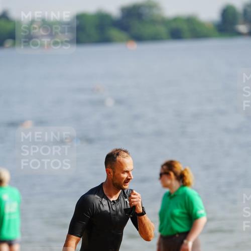 21.06.2026 - 29. Vierlanden-Triathlon LAZAROV Photography http://msf.ph/oto/9860963 21.06.2026 08:45:18 Schwimmen 69, 219 meine-sportfotos.de