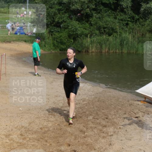 21.06.2026 - 29. Vierlanden-Triathlon Andreas Tolksdorf http://msf.ph/oto/9861003 21.06.2026 09:12:14 Schwimmen 272 meine-sportfotos.de