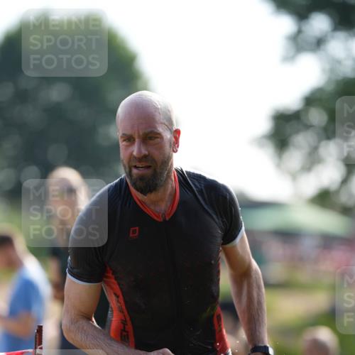 21.06.2026 - 29. Vierlanden-Triathlon LAZAROV Photography http://msf.ph/oto/9861125 21.06.2026 08:46:46 Schwimmen 159, 220 meine-sportfotos.de