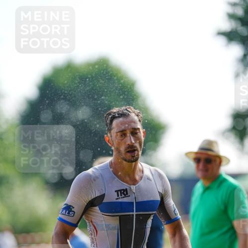 21.06.2026 - 29. Vierlanden-Triathlon LAZAROV Photography http://msf.ph/oto/9861231 21.06.2026 08:48:12 Schwimmen 130, 175 meine-sportfotos.de