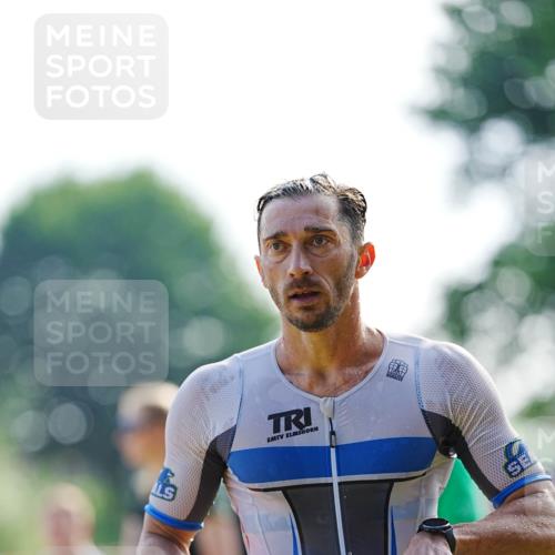 21.06.2026 - 29. Vierlanden-Triathlon LAZAROV Photography http://msf.ph/oto/9861238 21.06.2026 08:48:13 Schwimmen 130, 175 meine-sportfotos.de