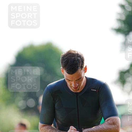 21.06.2026 - 29. Vierlanden-Triathlon LAZAROV Photography http://msf.ph/oto/9861289 21.06.2026 08:48:40 Schwimmen 75, 80, 119, 186, 198 meine-sportfotos.de