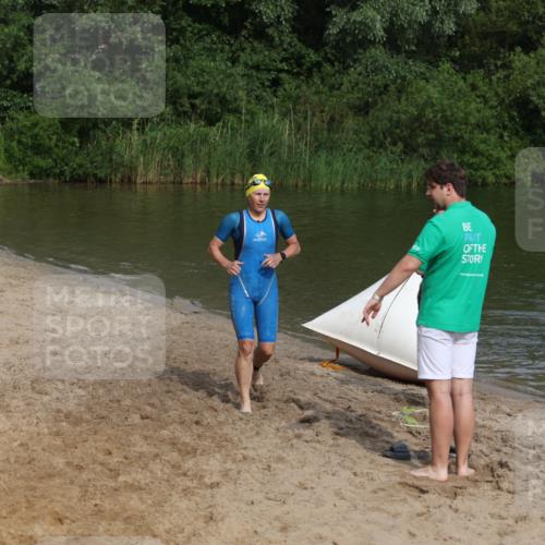 21.06.2026 - 29. Vierlanden-Triathlon Andreas Tolksdorf http://msf.ph/oto/9861298 21.06.2026 09:13:33 Schwimmen 265 meine-sportfotos.de