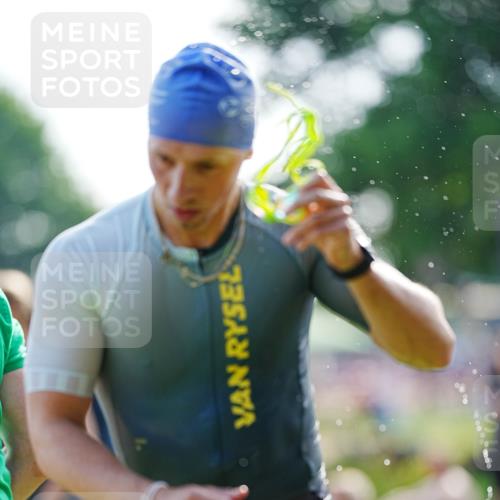21.06.2026 - 29. Vierlanden-Triathlon LAZAROV Photography http://msf.ph/oto/9861325 21.06.2026 08:48:54 Schwimmen 59, 92 meine-sportfotos.de