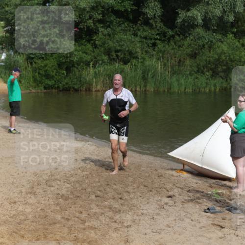 21.06.2026 - 29. Vierlanden-Triathlon Andreas Tolksdorf http://msf.ph/oto/9861395 21.06.2026 09:14:20 Schwimmen 133 meine-sportfotos.de