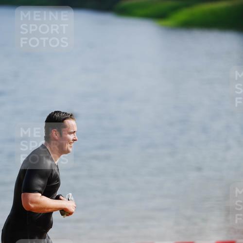 21.06.2026 - 29. Vierlanden-Triathlon LAZAROV Photography http://msf.ph/oto/9861396 21.06.2026 08:55:03 Schwimmen 19 meine-sportfotos.de