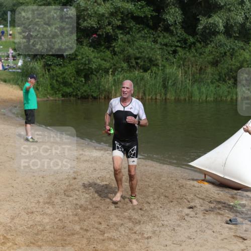 21.06.2026 - 29. Vierlanden-Triathlon Andreas Tolksdorf http://msf.ph/oto/9861461 21.06.2026 09:14:21 Schwimmen 133 meine-sportfotos.de