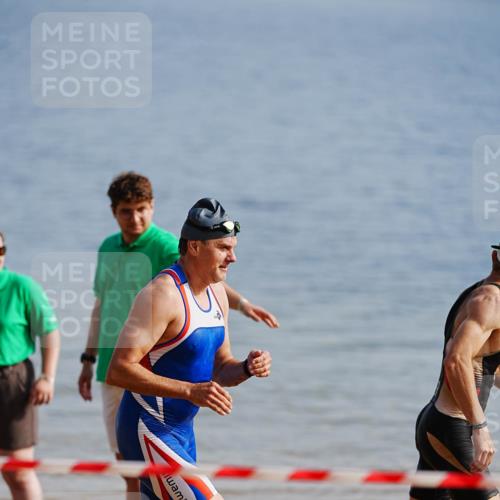 21.06.2026 - 29. Vierlanden-Triathlon LAZAROV Photography http://msf.ph/oto/9861464 21.06.2026 08:58:17 Schwimmen 158 meine-sportfotos.de