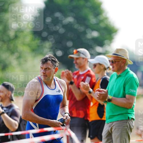 21.06.2026 - 29. Vierlanden-Triathlon LAZAROV Photography http://msf.ph/oto/9861480 21.06.2026 08:58:23 Schwimmen 8, 137, 158 meine-sportfotos.de