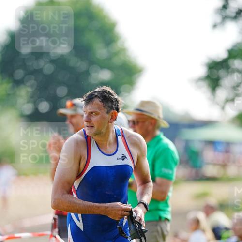 21.06.2026 - 29. Vierlanden-Triathlon LAZAROV Photography http://msf.ph/oto/9861483 21.06.2026 08:58:23 Schwimmen 8, 137, 158 meine-sportfotos.de