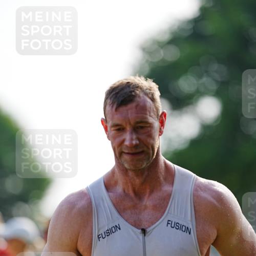21.06.2026 - 29. Vierlanden-Triathlon LAZAROV Photography http://msf.ph/oto/9861524 21.06.2026 08:58:33 Schwimmen 8, 137, 158 meine-sportfotos.de