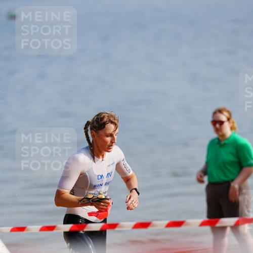 21.06.2026 - 29. Vierlanden-Triathlon LAZAROV Photography http://msf.ph/oto/9861529 21.06.2026 08:58:47 Schwimmen 275 meine-sportfotos.de