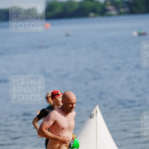 21.06.2026 - 29. Vierlanden-Triathlon LAZAROV Photography http://msf.ph/oto/9861581 21.06.2026 08:59:11 Schwimmen 168, 229, 242 meine-sportfotos.de