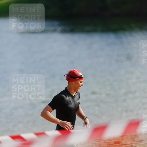 21.06.2026 - 29. Vierlanden-Triathlon LAZAROV Photography http://msf.ph/oto/9861588 21.06.2026 08:59:14 Schwimmen 168, 242 meine-sportfotos.de