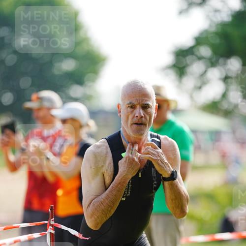 21.06.2026 - 29. Vierlanden-Triathlon LAZAROV Photography http://msf.ph/oto/9861643 21.06.2026 09:01:00 Schwimmen 74, 116, 140 meine-sportfotos.de