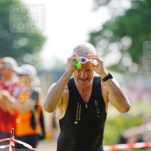 21.06.2026 - 29. Vierlanden-Triathlon LAZAROV Photography http://msf.ph/oto/9861646 21.06.2026 09:01:01 Schwimmen 74, 116, 140 meine-sportfotos.de