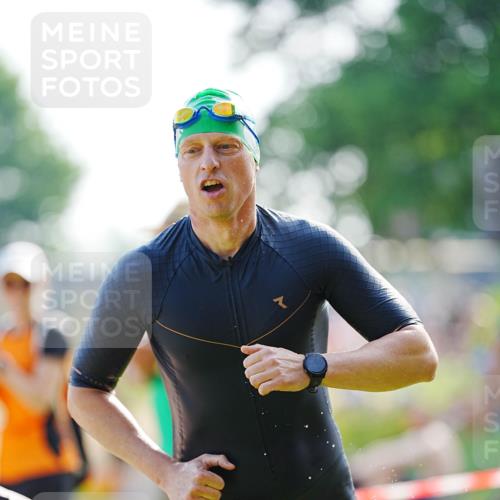 21.06.2026 - 29. Vierlanden-Triathlon LAZAROV Photography http://msf.ph/oto/9861656 21.06.2026 09:01:05 Schwimmen 74, 116, 140 meine-sportfotos.de