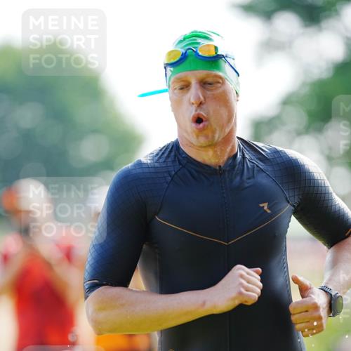 21.06.2026 - 29. Vierlanden-Triathlon LAZAROV Photography http://msf.ph/oto/9861660 21.06.2026 09:01:06 Schwimmen 74, 116, 140 meine-sportfotos.de