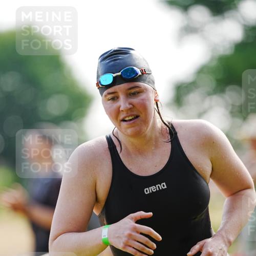 21.06.2026 - 29. Vierlanden-Triathlon LAZAROV Photography http://msf.ph/oto/9861778 21.06.2026 09:04:45 Schwimmen 290 meine-sportfotos.de