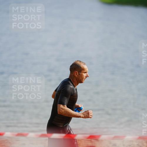 21.06.2026 - 29. Vierlanden-Triathlon LAZAROV Photography http://msf.ph/oto/9861780 21.06.2026 09:05:19 Schwimmen 105, 192 meine-sportfotos.de