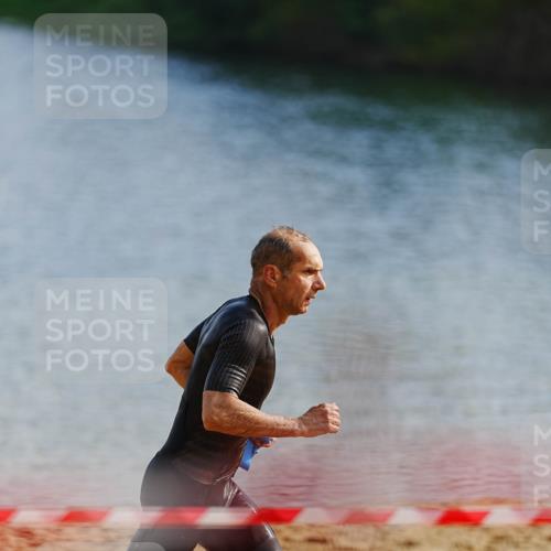 21.06.2026 - 29. Vierlanden-Triathlon LAZAROV Photography http://msf.ph/oto/9861788 21.06.2026 09:05:20 Schwimmen 105, 192 meine-sportfotos.de