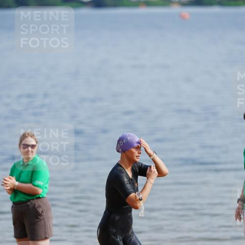 21.06.2026 - 29. Vierlanden-Triathlon LAZAROV Photography http://msf.ph/oto/9861868 21.06.2026 09:08:17 Schwimmen 224, 228, 1354 meine-sportfotos.de