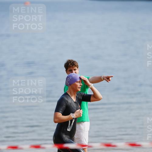 21.06.2026 - 29. Vierlanden-Triathlon LAZAROV Photography http://msf.ph/oto/9861870 21.06.2026 09:08:18 Schwimmen 224, 228, 1354 meine-sportfotos.de