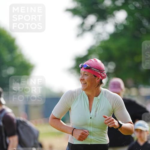 21.06.2026 - 29. Vierlanden-Triathlon LAZAROV Photography http://msf.ph/oto/9861963 21.06.2026 09:09:45 Schwimmen 266 meine-sportfotos.de