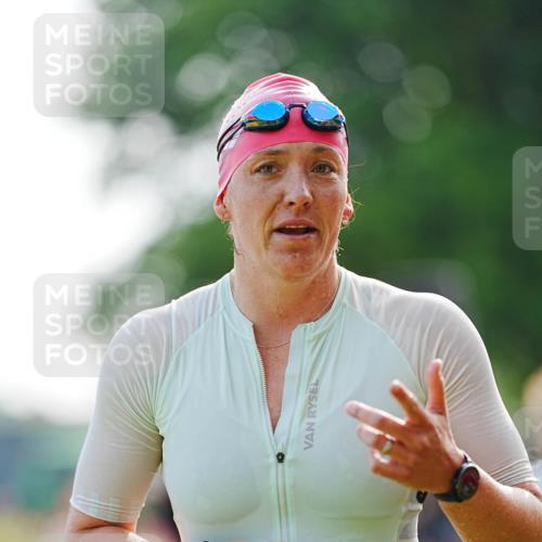 21.06.2026 - 29. Vierlanden-Triathlon LAZAROV Photography http://msf.ph/oto/9861978 21.06.2026 09:09:47 Schwimmen 266 meine-sportfotos.de