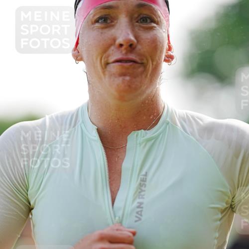 21.06.2026 - 29. Vierlanden-Triathlon LAZAROV Photography http://msf.ph/oto/9861981 21.06.2026 09:09:47 Schwimmen 266 meine-sportfotos.de