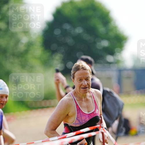 21.06.2026 - 29. Vierlanden-Triathlon LAZAROV Photography http://msf.ph/oto/9862043 21.06.2026 09:10:41 Schwimmen 239, 267, 271, 284, 293, 298, 301 meine-sportfotos.de