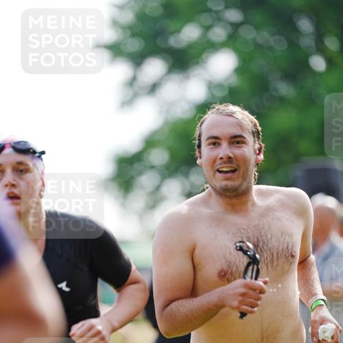 21.06.2026 - 29. Vierlanden-Triathlon LAZAROV Photography http://msf.ph/oto/9862055 21.06.2026 09:10:44 Schwimmen 239, 267, 271, 284, 293, 298, 301 meine-sportfotos.de