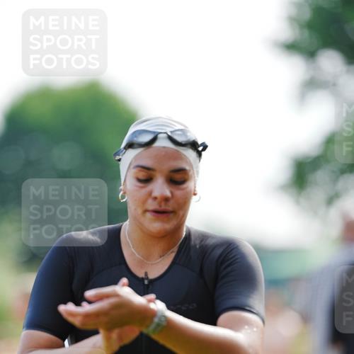 21.06.2026 - 29. Vierlanden-Triathlon LAZAROV Photography http://msf.ph/oto/9862133 21.06.2026 09:11:50 Schwimmen 91, 255, 264 meine-sportfotos.de