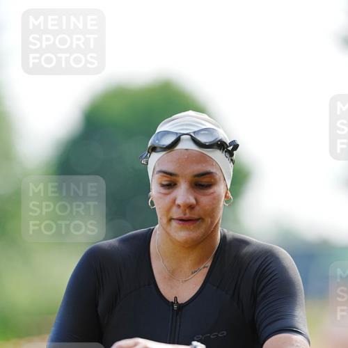 21.06.2026 - 29. Vierlanden-Triathlon LAZAROV Photography http://msf.ph/oto/9862134 21.06.2026 09:11:50 Schwimmen 91, 255, 264 meine-sportfotos.de