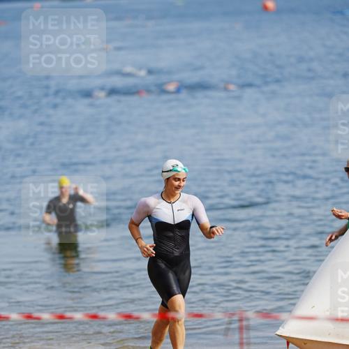 21.06.2026 - 29. Vierlanden-Triathlon LAZAROV Photography http://msf.ph/oto/9862150 21.06.2026 09:12:07 Schwimmen 252, 300 meine-sportfotos.de