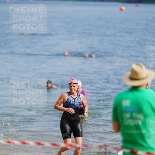 21.06.2026 - 29. Vierlanden-Triathlon LAZAROV Photography http://msf.ph/oto/9862316 21.06.2026 09:18:05 Schwimmen 232, 245, 259 meine-sportfotos.de
