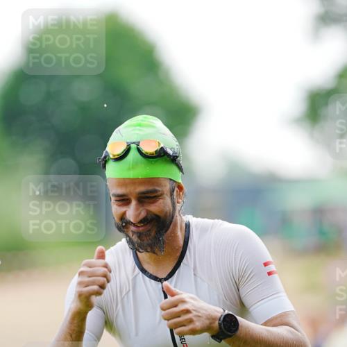 21.06.2026 - 29. Vierlanden-Triathlon LAZAROV Photography http://msf.ph/oto/9862401 21.06.2026 09:21:41 Schwimmen 6 meine-sportfotos.de