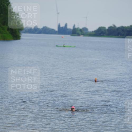 21.06.2026 - 29. Vierlanden-Triathlon LAZAROV Photography http://msf.ph/oto/9862415 21.06.2026 09:22:38 Schwimmen  meine-sportfotos.de