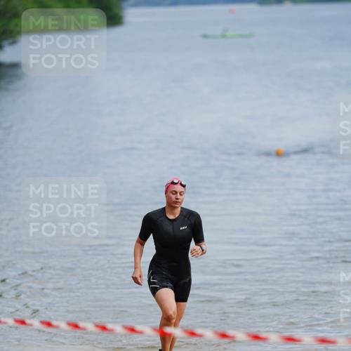 21.06.2026 - 29. Vierlanden-Triathlon LAZAROV Photography http://msf.ph/oto/9862433 21.06.2026 09:22:55 Schwimmen 279 meine-sportfotos.de