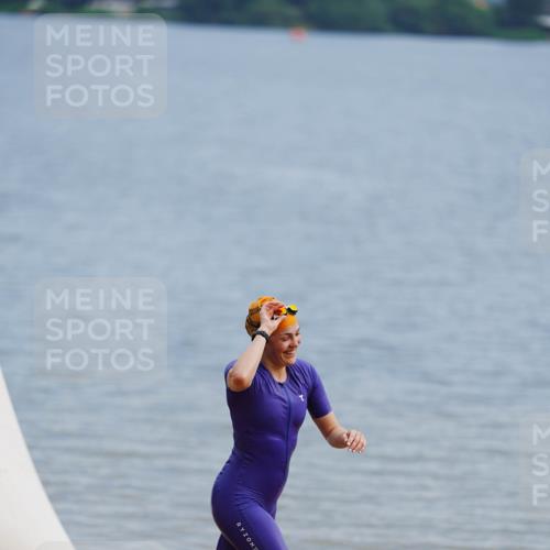 21.06.2026 - 29. Vierlanden-Triathlon LAZAROV Photography http://msf.ph/oto/9862469 21.06.2026 09:23:29 Schwimmen 270 meine-sportfotos.de