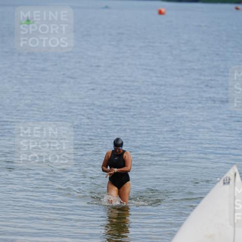 21.06.2026 - 29. Vierlanden-Triathlon LAZAROV Photography http://msf.ph/oto/9862473 21.06.2026 09:24:14 Schwimmen  meine-sportfotos.de