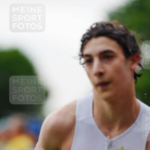 21.06.2026 - 29. Vierlanden-Triathlon LAZAROV Photography http://msf.ph/oto/9862604 21.06.2026 09:54:17 Schwimmen 311, 335, 378, 382 meine-sportfotos.de