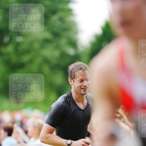 21.06.2026 - 29. Vierlanden-Triathlon LAZAROV Photography http://msf.ph/oto/9862612 21.06.2026 09:54:20 Schwimmen 311, 335, 378, 382 meine-sportfotos.de